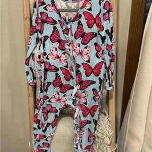 Little Bum Bums Butterfly Ruffle Footie 2T